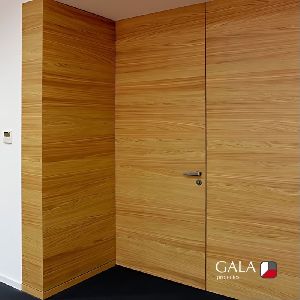 puerta oculta enrasada a panel